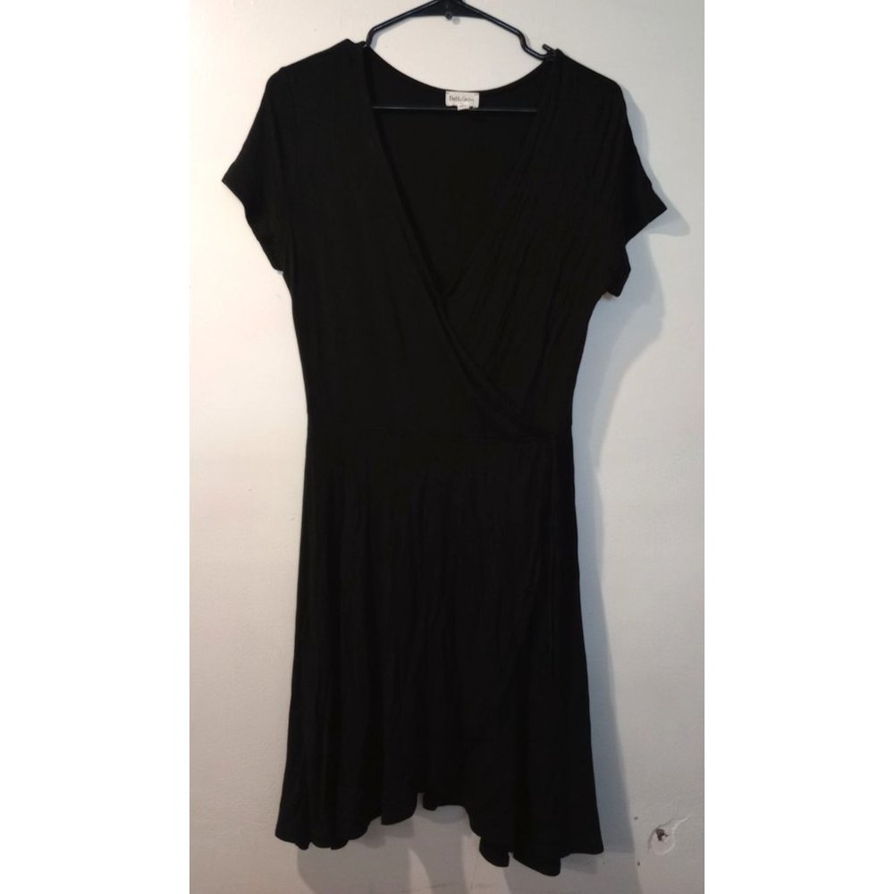 V Neck Wrap Short Sleeve Flowy Dress